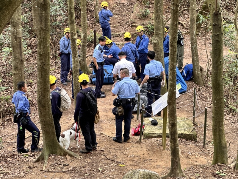 消防找到事主倒臥的位置。 資料圖片