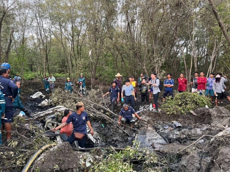 泰國墜機(jī)空難